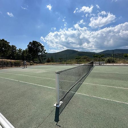 Studio Apartment - Domaine Du Golf Resort 罗克布伦河畔阿尔让 外观 照片
