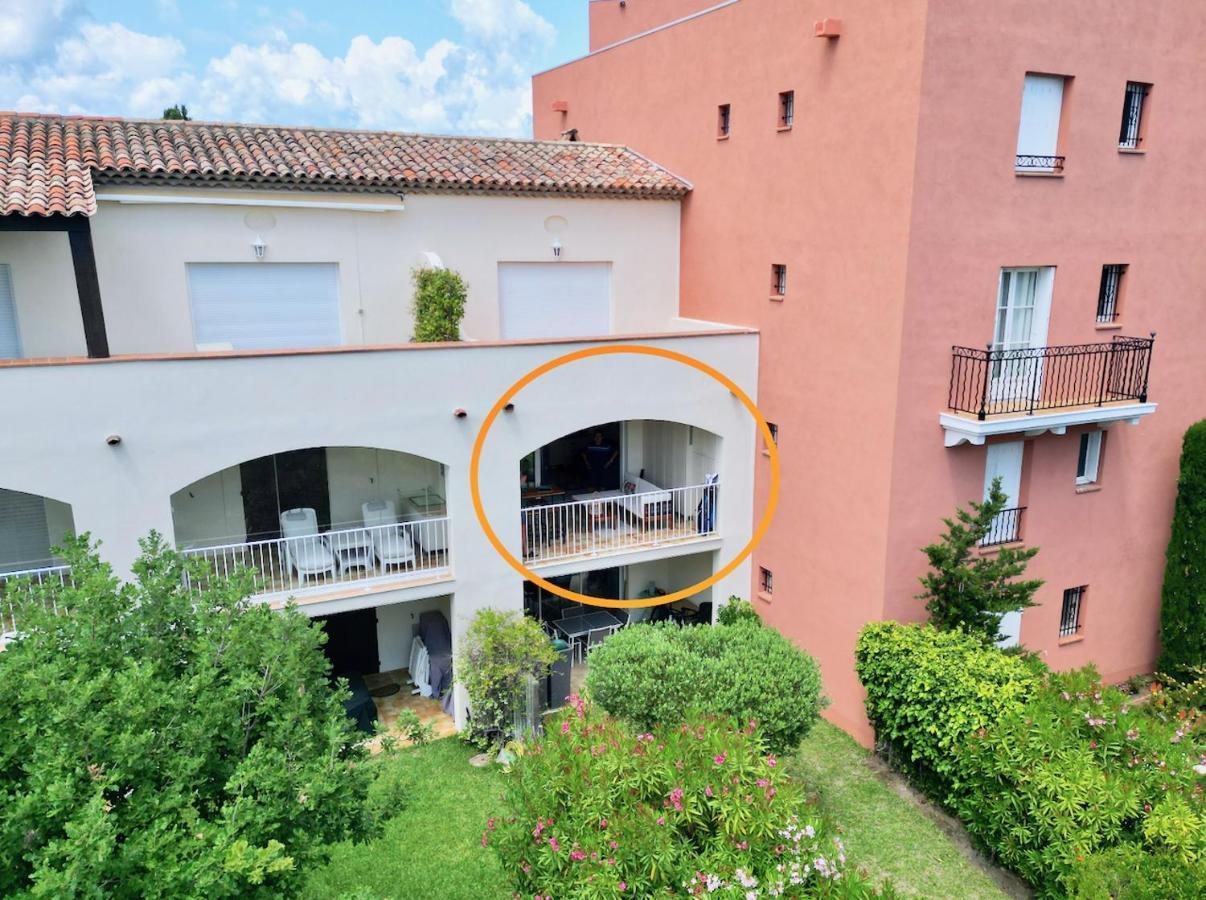 Studio Apartment - Domaine Du Golf Resort 罗克布伦河畔阿尔让 外观 照片