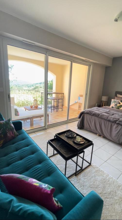 Studio Apartment - Domaine Du Golf Resort 罗克布伦河畔阿尔让 外观 照片