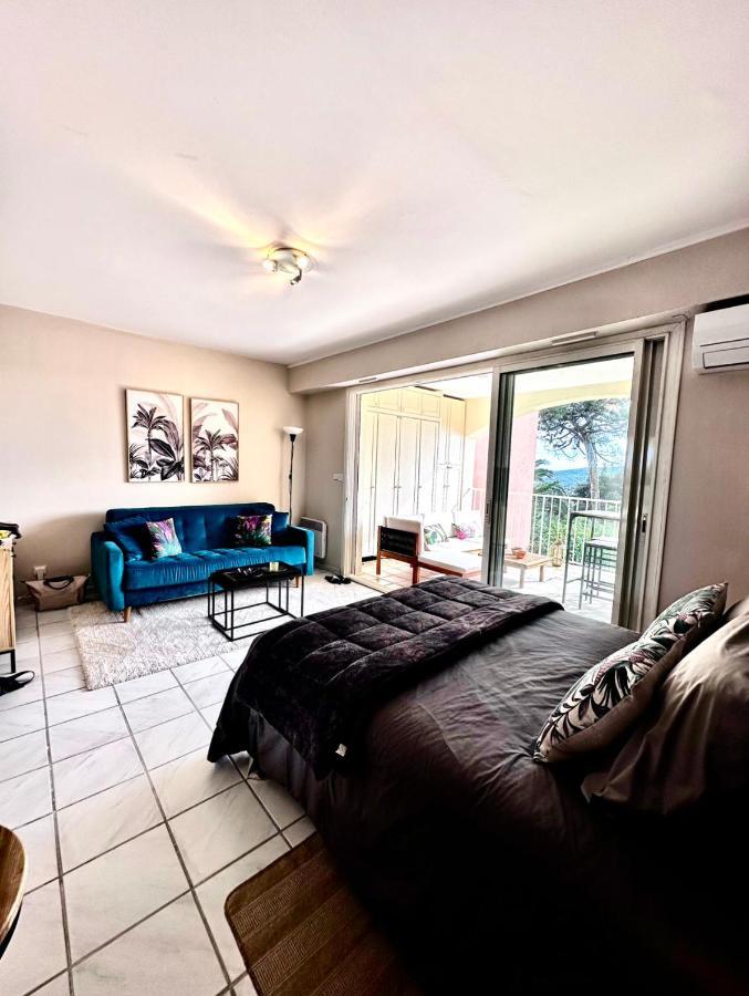 Studio Apartment - Domaine Du Golf Resort 罗克布伦河畔阿尔让 外观 照片