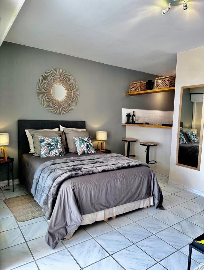 Studio Apartment - Domaine Du Golf Resort 罗克布伦河畔阿尔让 外观 照片
